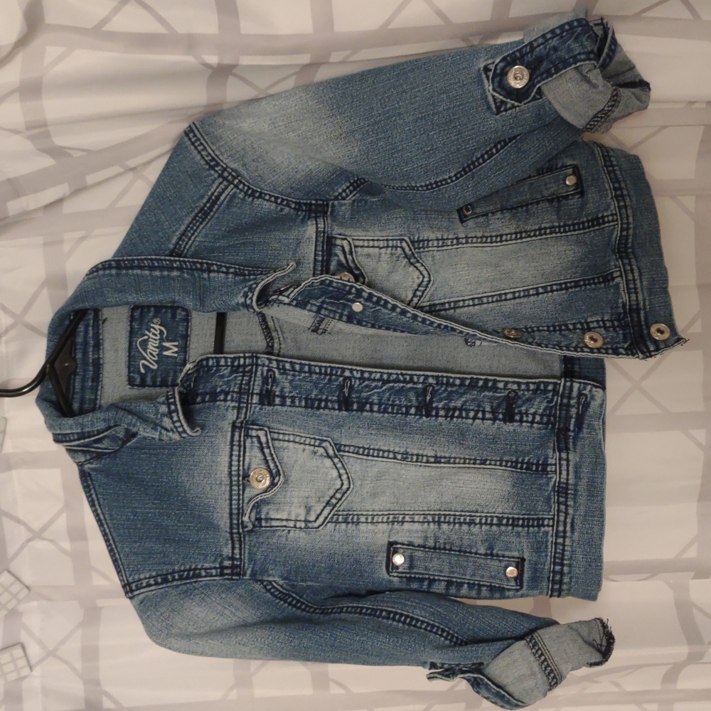 Crop Vanity jean jacket